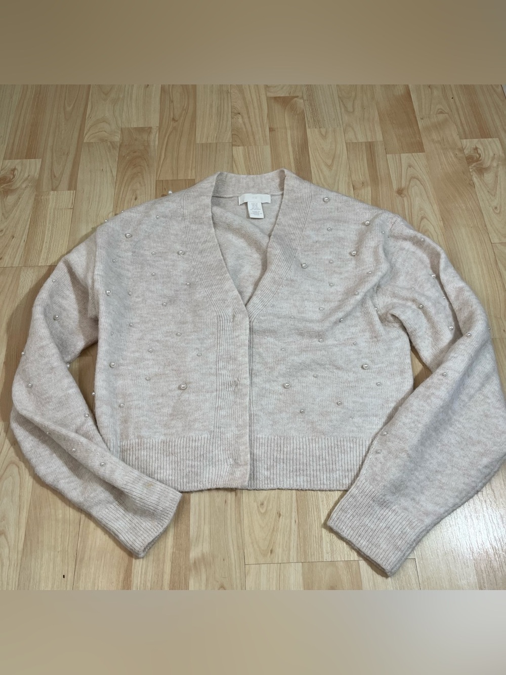 H&M Womens  Cream Pearl Cardigan Size XS